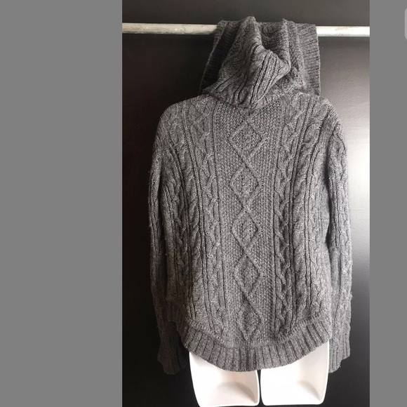 CAbi #610 Chunky Cable Knit Sweater Alpaca Gray - Picture 8 of 12